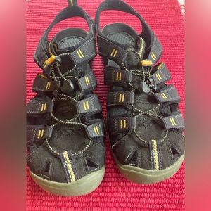 Keen Clearwater CNX sandals